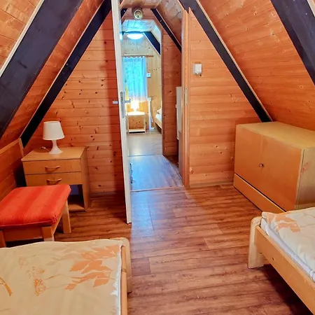 Raj Sportovni A Rekreacni Branzez ホテル Kněžmost