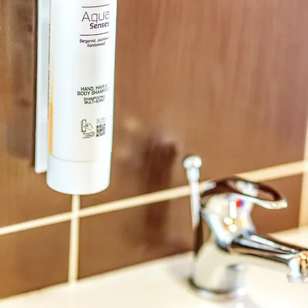 فندق Raj Sportovni A Rekreacni Branzez 3*