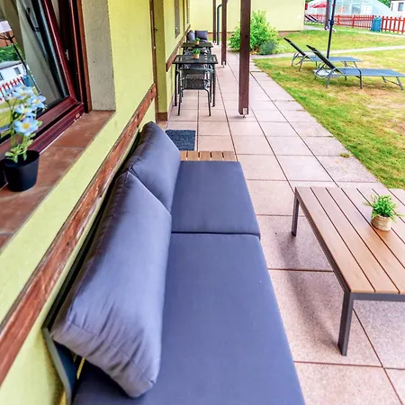 Raj Sportovni A Rekreacni Branzez فندق Kněžmost