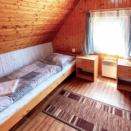 Raj Sportovni A Rekreacni Branzez 3*
