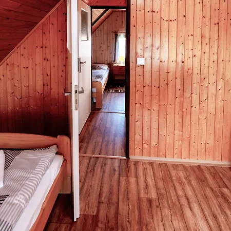 Raj Sportovni A Rekreacni Branzez Hotel