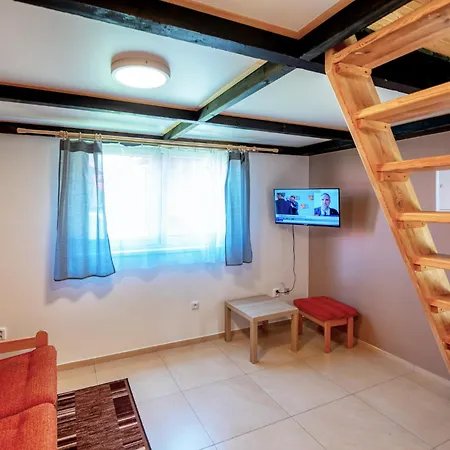 Raj Sportovni A Rekreacni Branzez