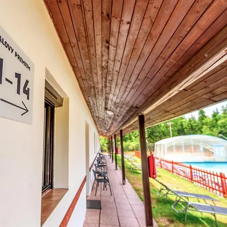 Hotel Raj Sportovni A Rekreacni Branzez