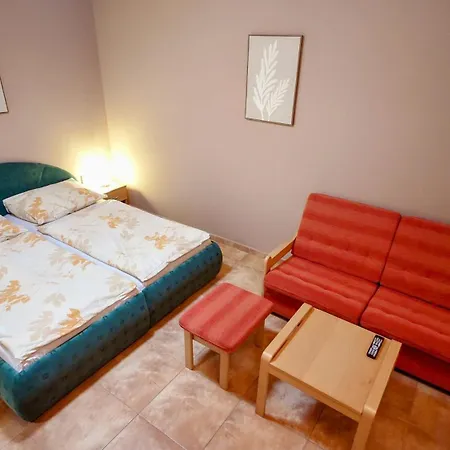 Raj Sportovni A Rekreacni Branzez Hotel Kněžmost