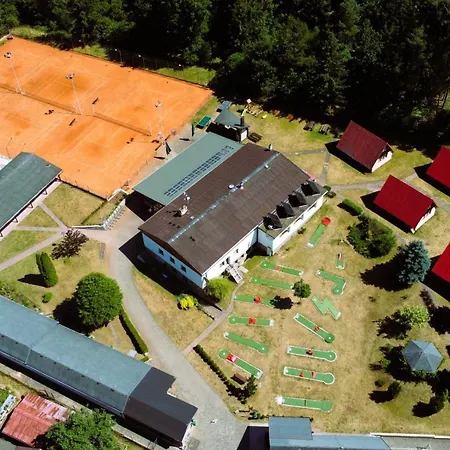 فندق Raj Sportovni A Rekreacni Branzez Kněžmost