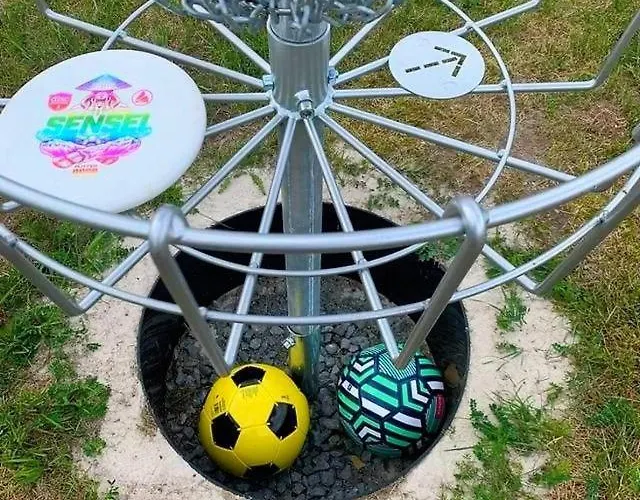 Raj Sportovni A Rekreacni Resort Branzez 3* Knezmost