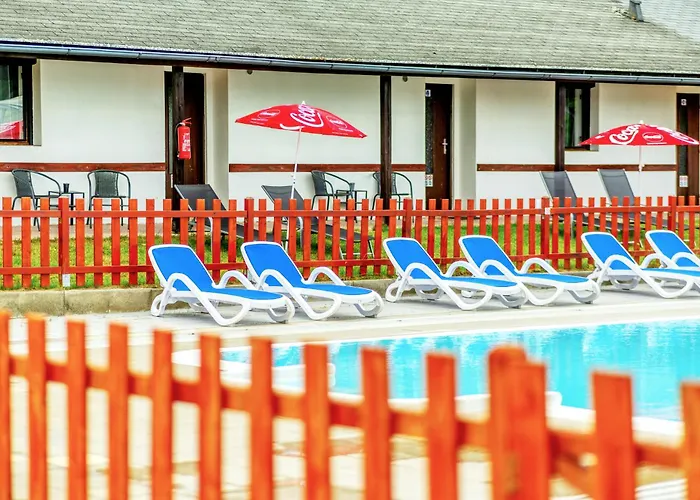 Raj Sportovni A Rekreacni Resort Branzez Hotel 3*