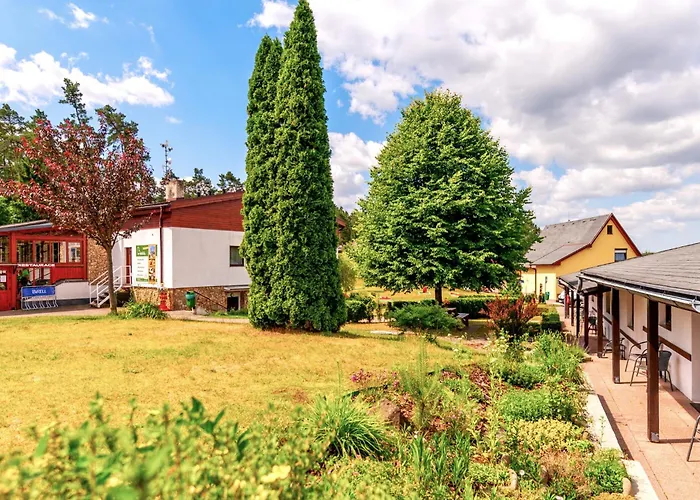 Raj Sportovni A Rekreacni Resort Branzez