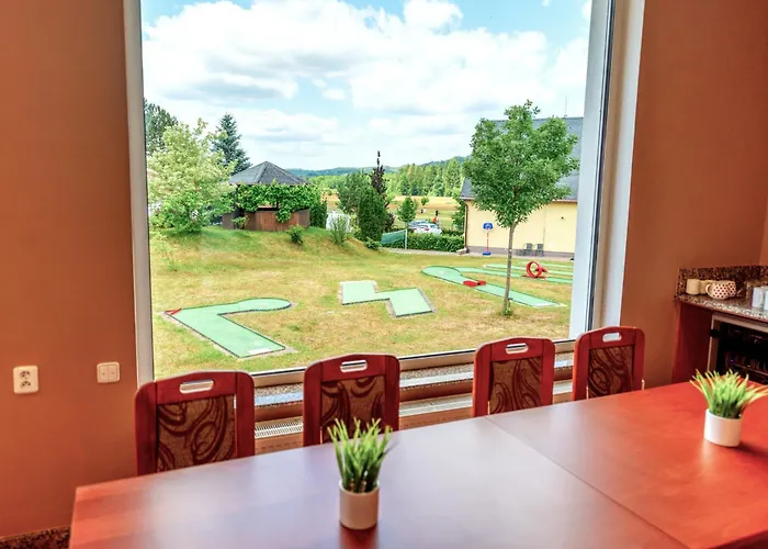 Raj Sportovni A Rekreacni Resort Branzez Hotel Knezmost