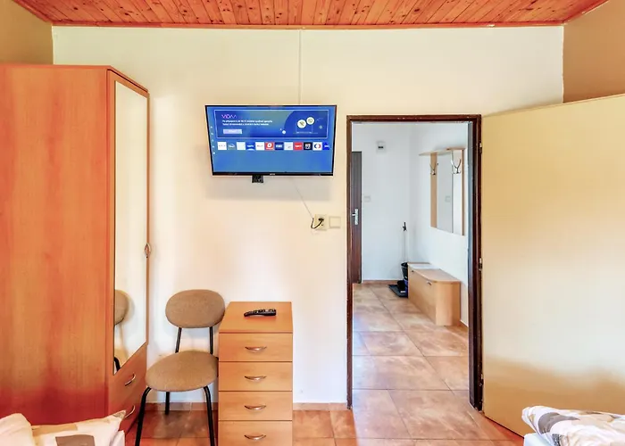 Raj Sportovni A Rekreacni Resort Branzez Knezmost